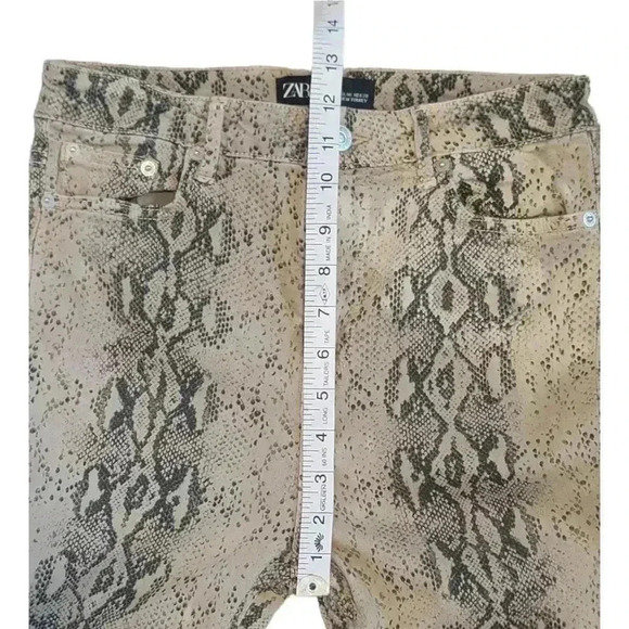 Zara Snake Skin Print High Rise High Waisted Raw Hem Skinny Jeans Size 6 - Picture 11 of 13